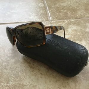 Authentic Chanel Brown Tortoise Sunglasses